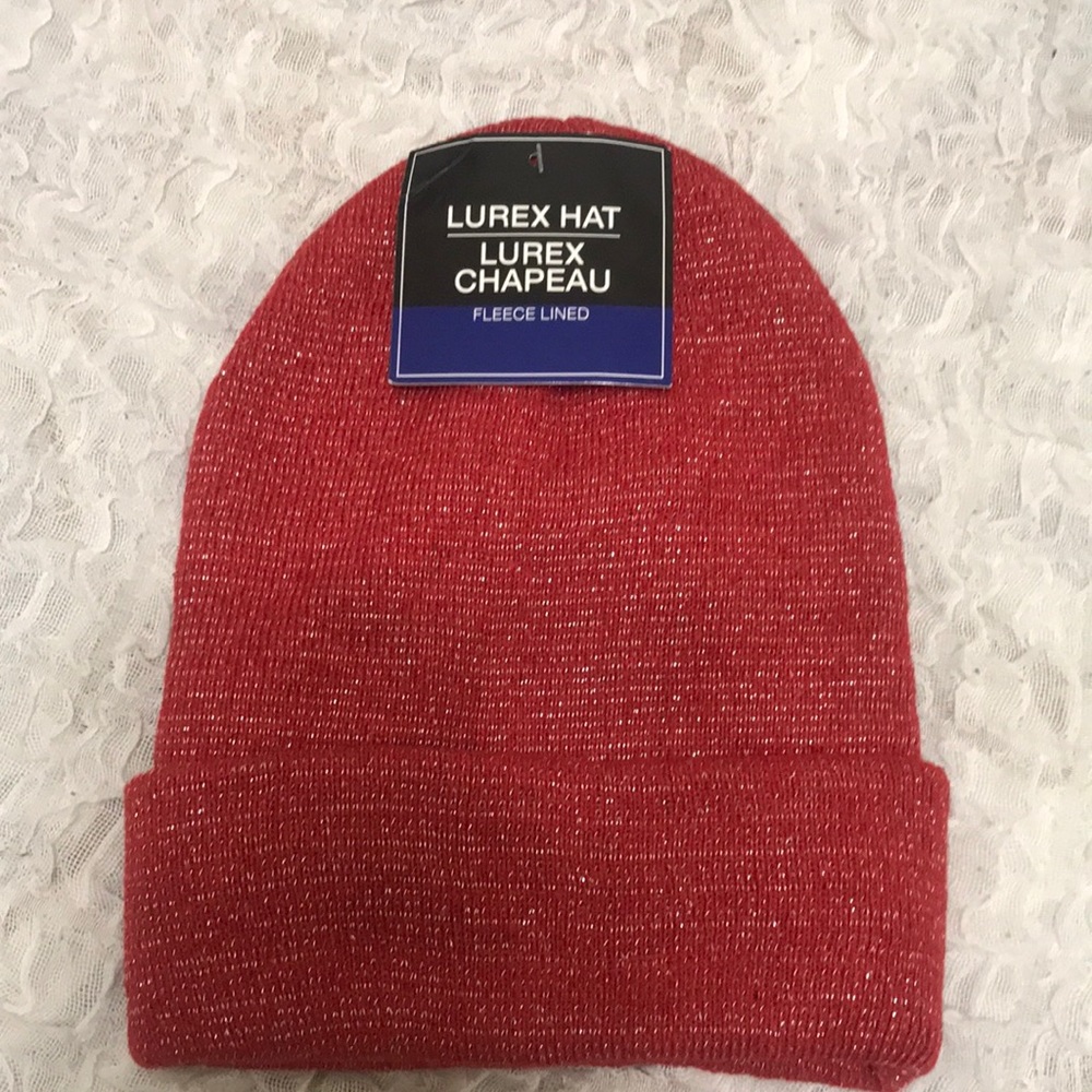 NWT Women’s Red Metallic Beanie Lurex Lined Hat